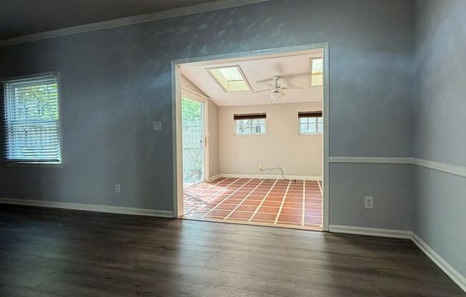 End unit townhouse in South Park