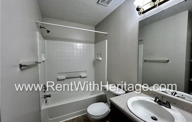 3 beds, 2 baths, $1,400