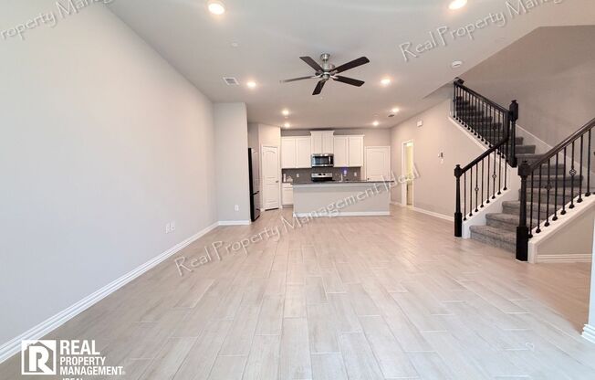 2871 BANEBERRY LN
