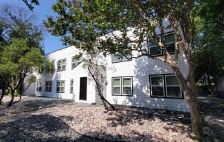503 W. Kings Hwy