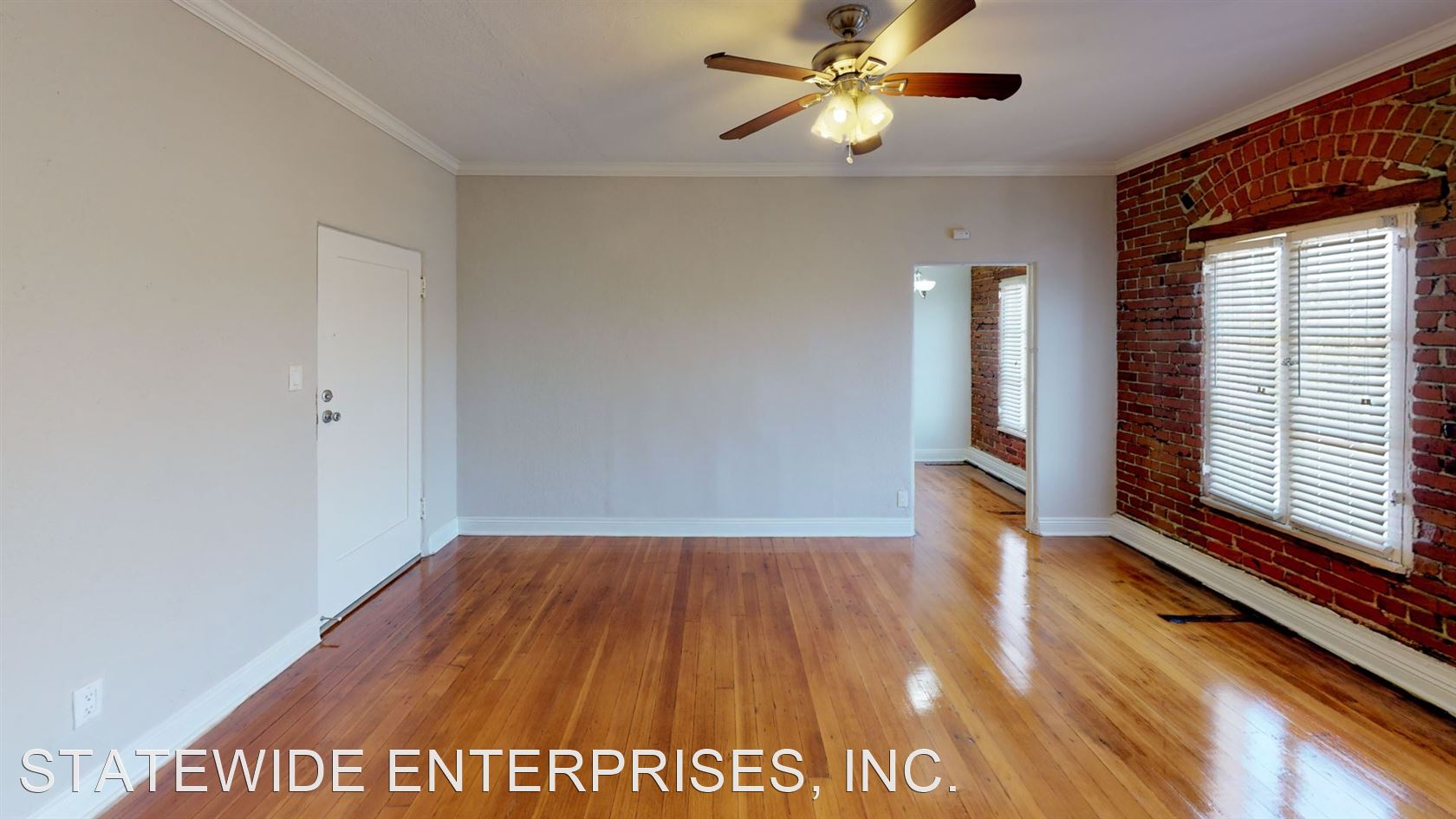 520-524 E. Elk Ave