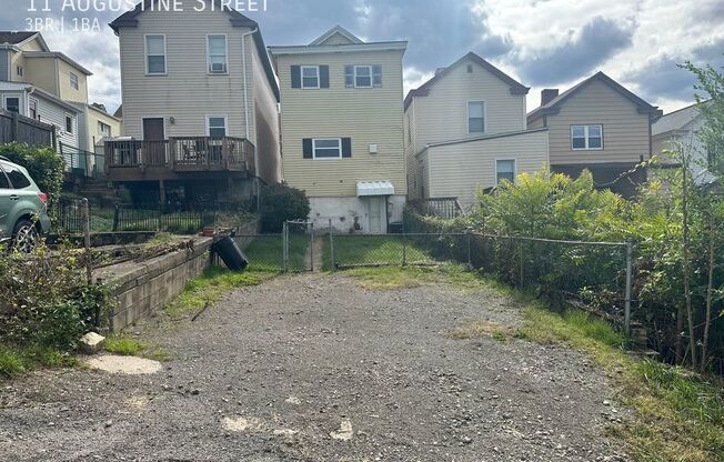 11 AUGUSTINE ST