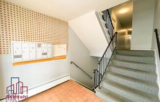 1 bed, 1 bath, 575 sqft, $950, Unit 12