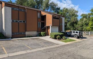 Great location Sugarhouse Condo