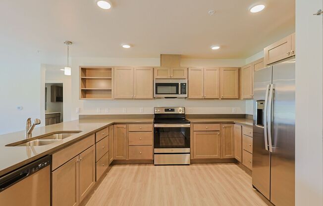 2 beds, 2 baths, 1,120 sqft, $2,063, Unit 2088-108