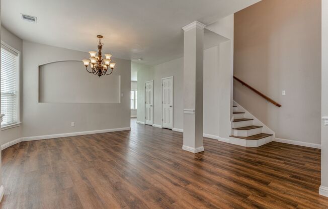 2 story stunner in Pflugerville!