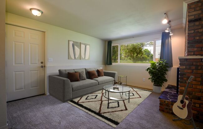 1410 W Babcock - Units A - D