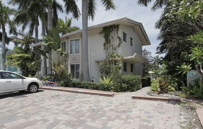 124 Isle of Venice Ft. Lauderdale, FL 33301