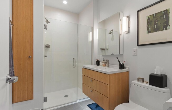 1 bed, 1 bath, 651 sqft, $2,850, Unit 401R