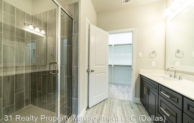 6174 Rainbow Valley Pl