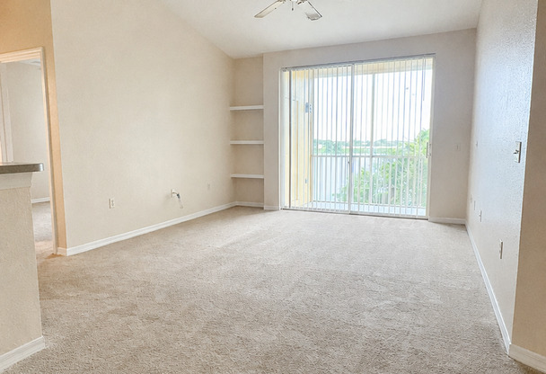 2 bed 2 bath condo in Visconti West Condominium in Maitland