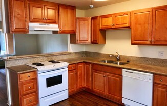 2 beds, 1 bath, 1,000 sqft, $2,400, Unit 10