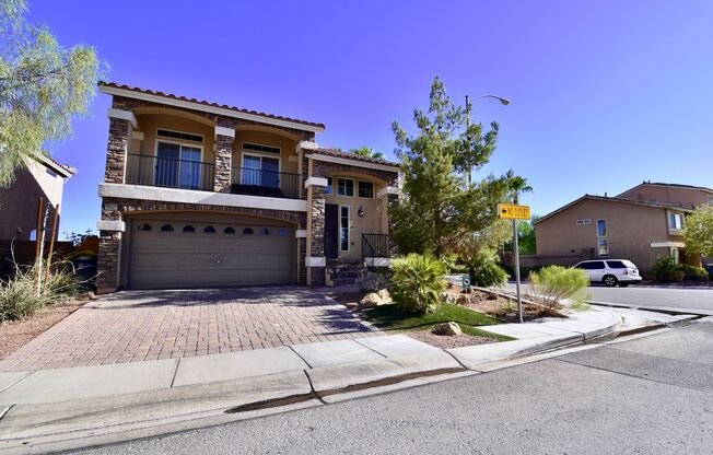 Stunning Corner-Lot Home with Pool in Highlands Ranch!