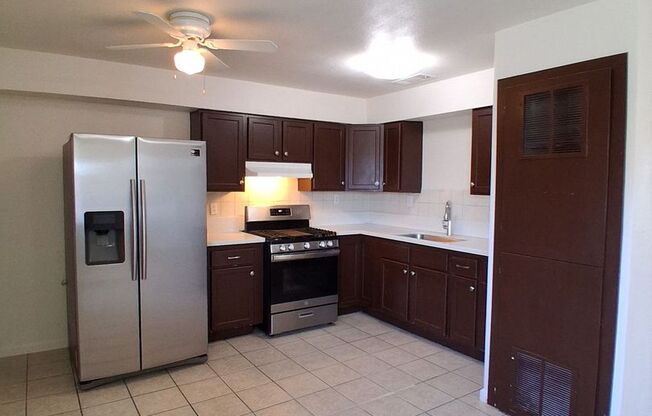 4420-4422 E. Sierra Madre Ave.