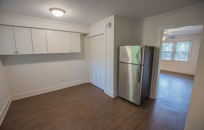 2 beds, 1.5 baths, 925 sqft, $1,650, Unit Unit A