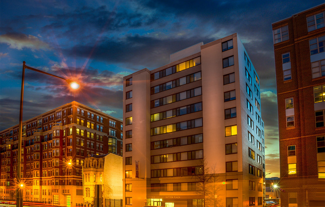 1 bed, 1 bath, $2,525, Unit 0318