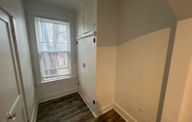 Studio, 1 bath, 320 sqft, $695, Unit 217 6th