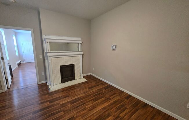 1 bed, 1 bath, 550 sqft, $1,100, Unit #101 (1)