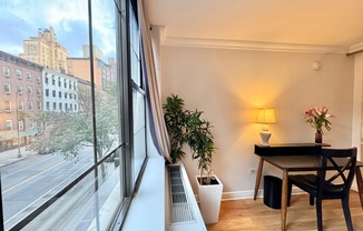 1 bed, 1 bath, 595 sqft, $6,500, Unit 2H