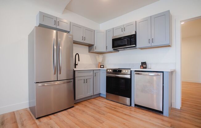 1 bed, 1 bath, 596 sqft, $2,650, Unit 205