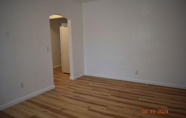 Charming Two-Bedroom, One-Bath Unit – Available Now in Chula Vista!