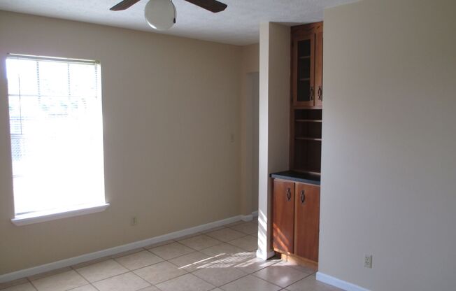 3 beds, 2 baths, $2,000