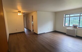 2 beds, 1 bath, 1 sqft, $1,010, Unit ABB - B-04