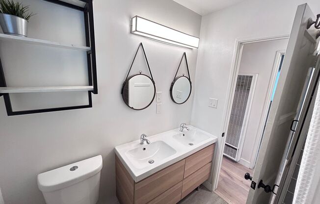 Move In Ready! Modern 3 Bedroom, 1 Bath Home Near Shops and 405 Fwy