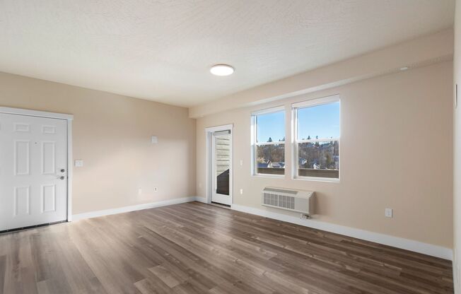 1 bed, 1 bath, 1,029 sqft, $1,540, Unit J-403