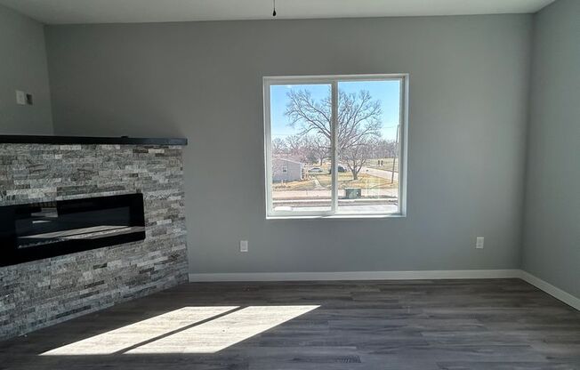 Mile High Investments (2724 Silver St.)