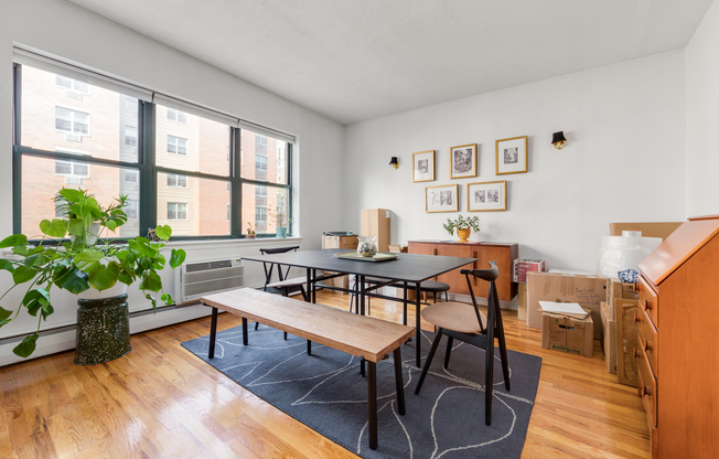 226 W 123 ST