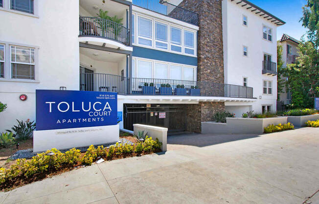 Toluca Court Apartments 
in Toluca Lake
