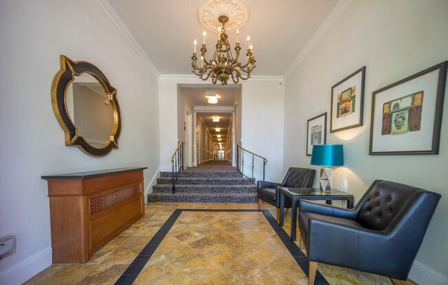 1 bed, 1 bath, 440 sqft, $2,100, Unit 105