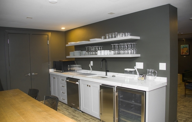 2 beds, 2 baths, 1,365 sqft, $7,500, Unit 1002