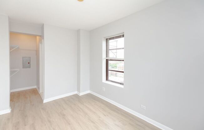 1 bed, 1 bath, $1,700, Unit 1206