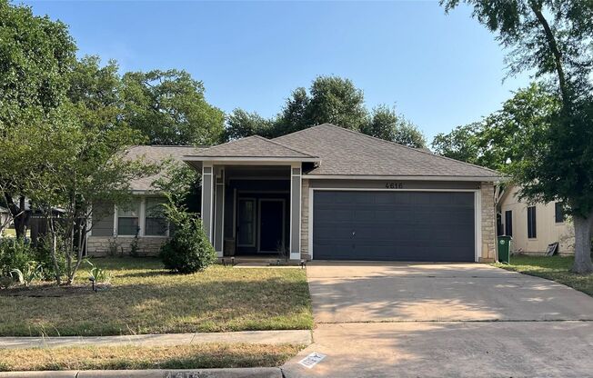 Fully Furnished! Gorgeous Corner Lot 3/2 Home in Milwood