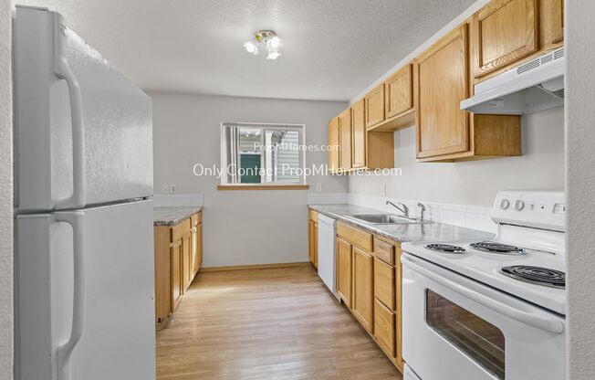 4 beds, 2.5 baths, $2,399, Unit 2407 SE 89th Avenue