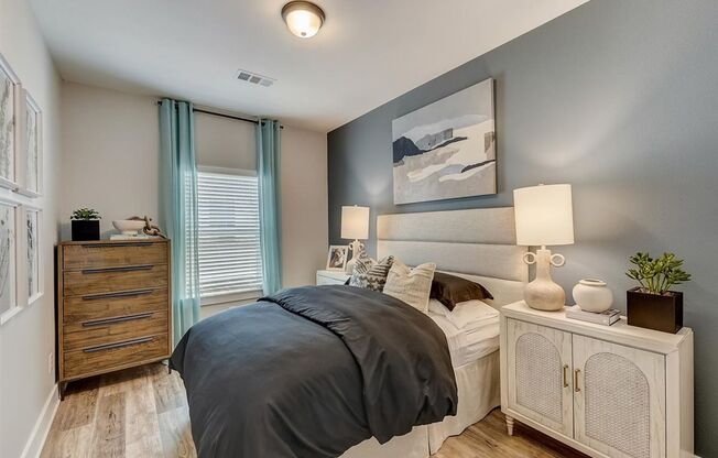 3 beds, 2.5 baths, 1,184 sqft, $1,750, Unit 4525 Colosseum Way