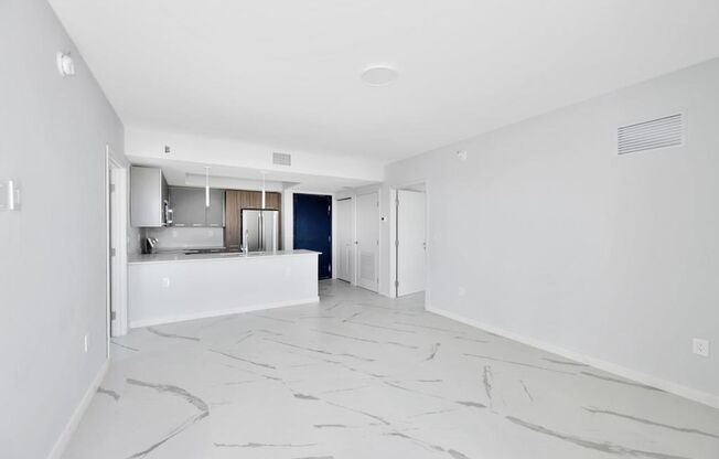 2 beds, 2 baths, 960 sqft, $2,954, Unit 611