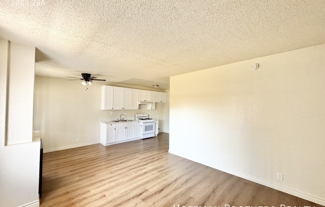 15552 NORDHOFF ST