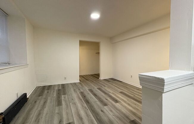 Chester Lynne Apartments