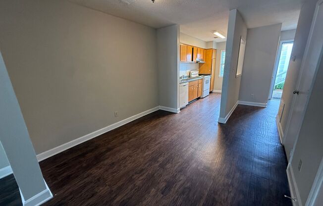 Spacious 2 Bed 2 Bath Town Home near NCSU Available NOW! Perfect layout for roommates!