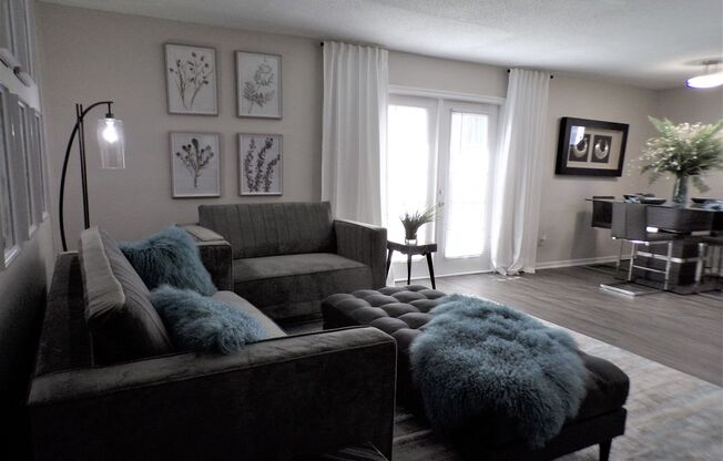 2 beds, 1 bath, 970 sqft, $1,192, Unit 126201