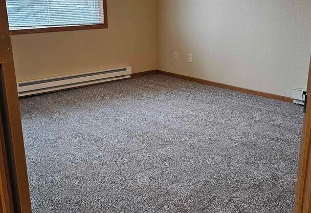 2 beds, 2 baths, 1,014 sqft, $1,415, Unit 1830-114