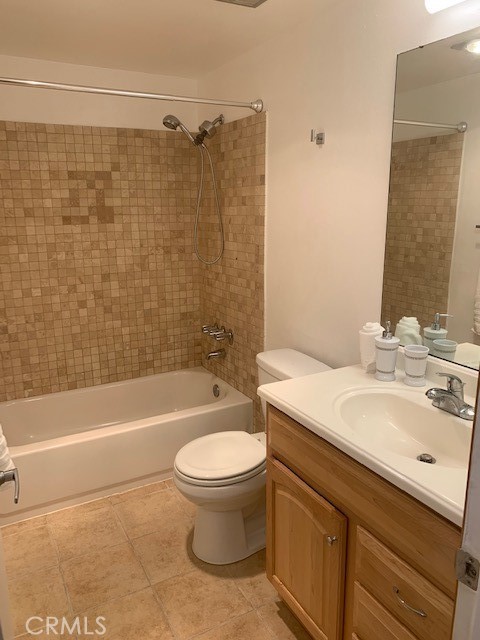 Studio, 1 bath, 358 sqft, $1,680, Unit 350F