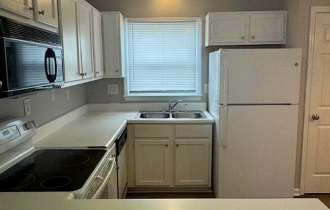 2 beds, 2 baths, $1,150