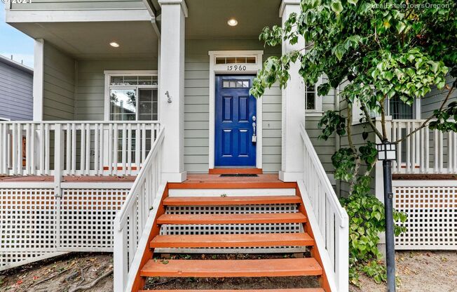 Stunning 3 Bedroom Merlo Station Townhouse in Beaverton