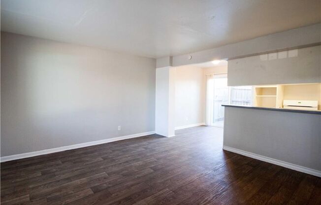 2506 Manor Circle