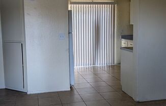 2 beds, 1 bath, $1,350, Unit 109