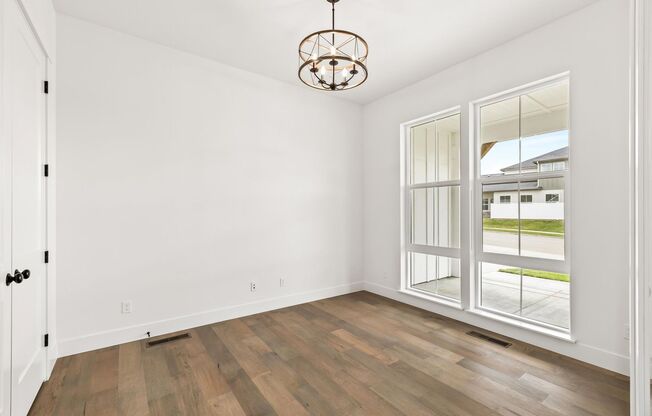 5 Bedroom in Dry Creek Ranch